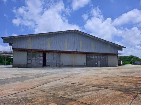 The cheapest in the world 76 baht per sqm Rayong Industry Technical 1.1km. Warehouse for rent 4,216S