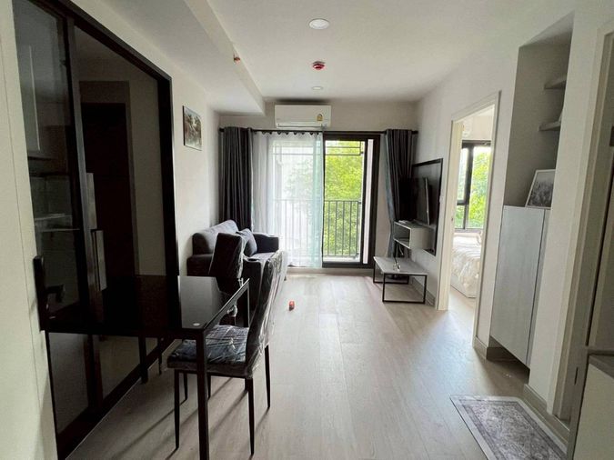 📌 #ขาย Escent park ville ห้องสวยพร้อมเฟอร์ฯ ห้องมุม วิวสระว่ายน้ำ