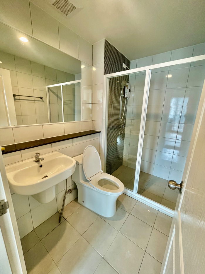 picture Terra Residence Rangsit for rent - 11/32