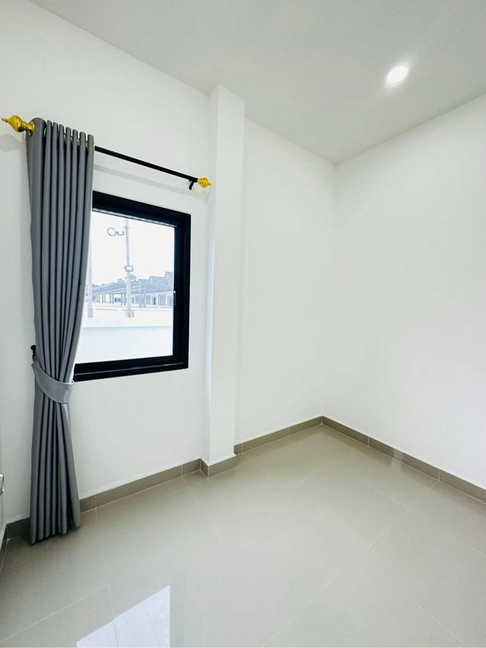 picture Newly built single-storey townhouse, corner unit - 10/19