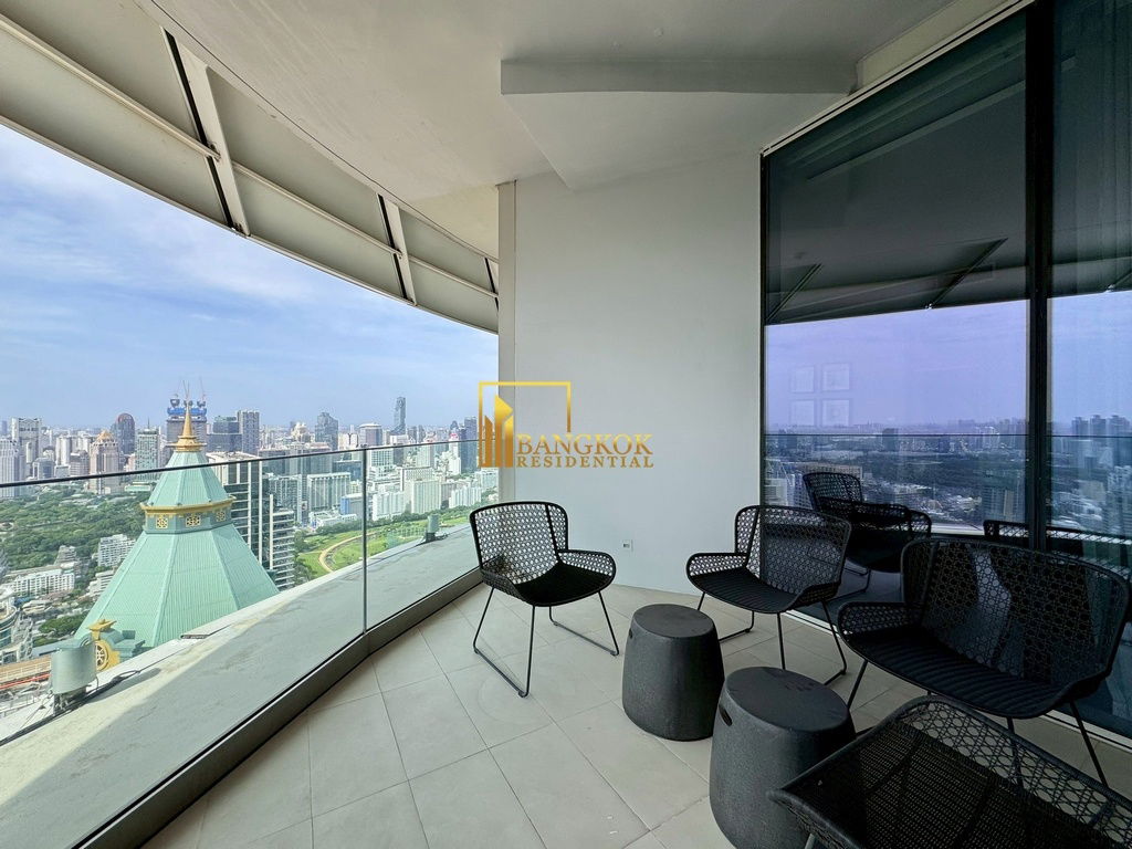 picture Luxurious 3 Bed Duplex Serviced Apartment in Ratchadamri - BR12994CD - 6/56