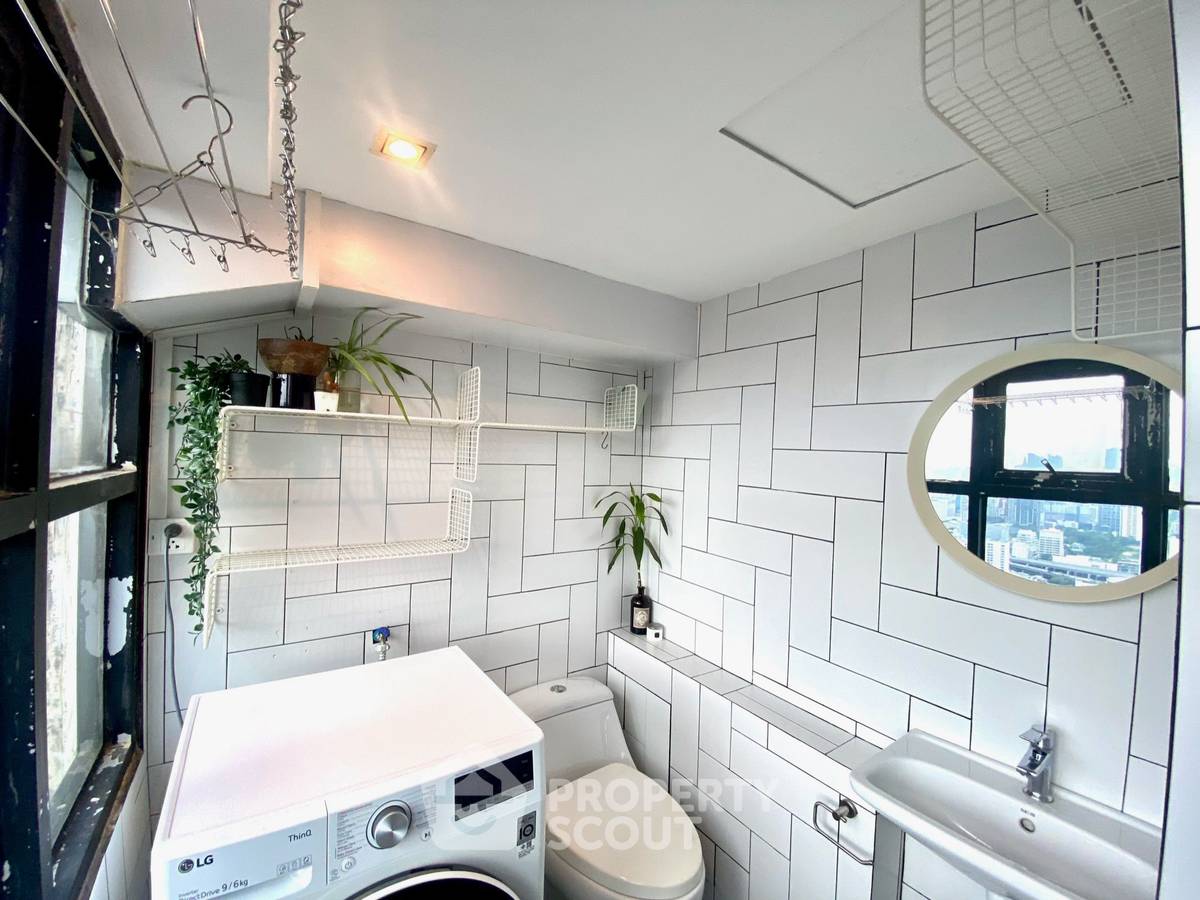 picture 2-BR Condo at Sukhumvit Suite near BTS Nana (ID 1346007) - 36/41