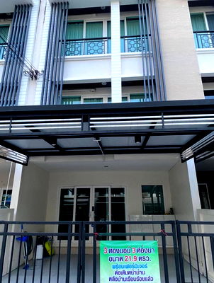 Townhouses for sale Bangkok : 🟢For Sale🟢Baan Klang Muang Rama 9, beautiful house, fully furnished📱ADD LINE @nathong97 (reply ⚡ 24 Hr) P667