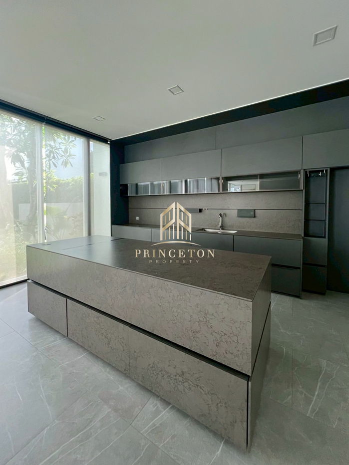 picture Luxury House For Sale VIVE Bangna in Modern Minimal Style, Near Mega Bangna. - 4/19