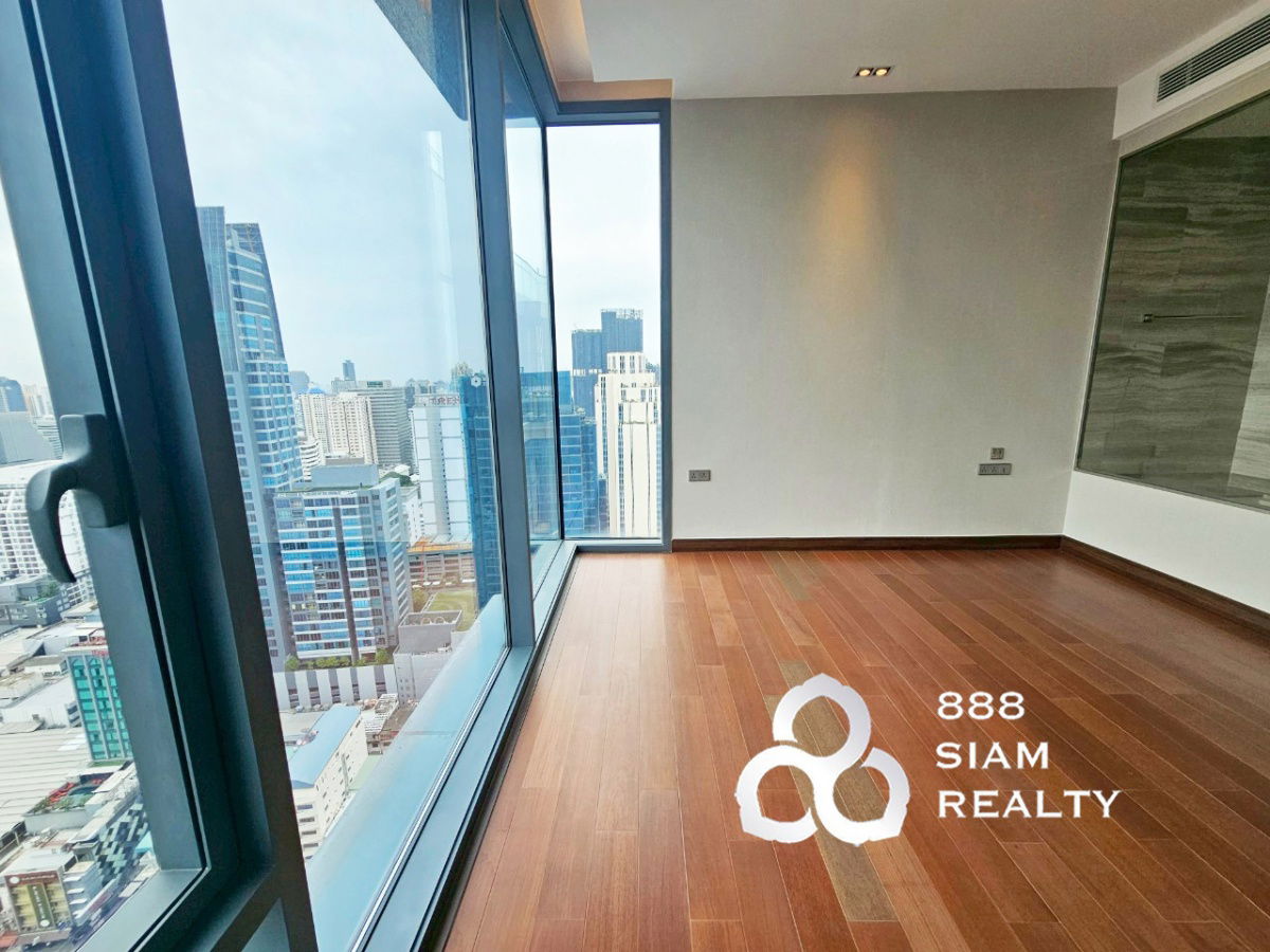 picture HOT DEAL !! Sale Condo Q1 Sukhumvit BTS Na Na Type 3 bed, 3 bath - 3/11