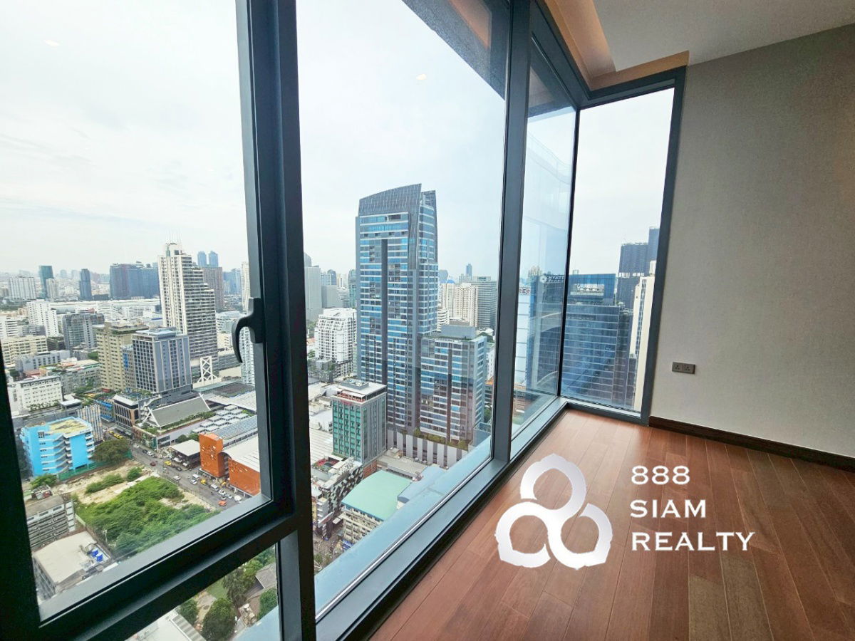 picture HOT DEAL !! Sale Condo Q1 Sukhumvit BTS Na Na Type 3 bed, 3 bath - 2/11