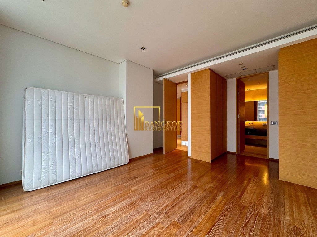 รูป Saladaeng Residences | Modern 2 Bedroom Condo For Rent - BR5593CD - รูปที่ 9/31