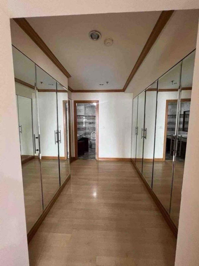 picture Silom Suite | Near BTS Saint Louis - 10/13