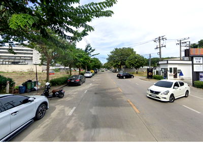 ที่ดิน ถนนนวมินทร์ : ขายที่ดินเปล่า ซอยโยธินพัฒนา 3 โซนเลียบด่วน