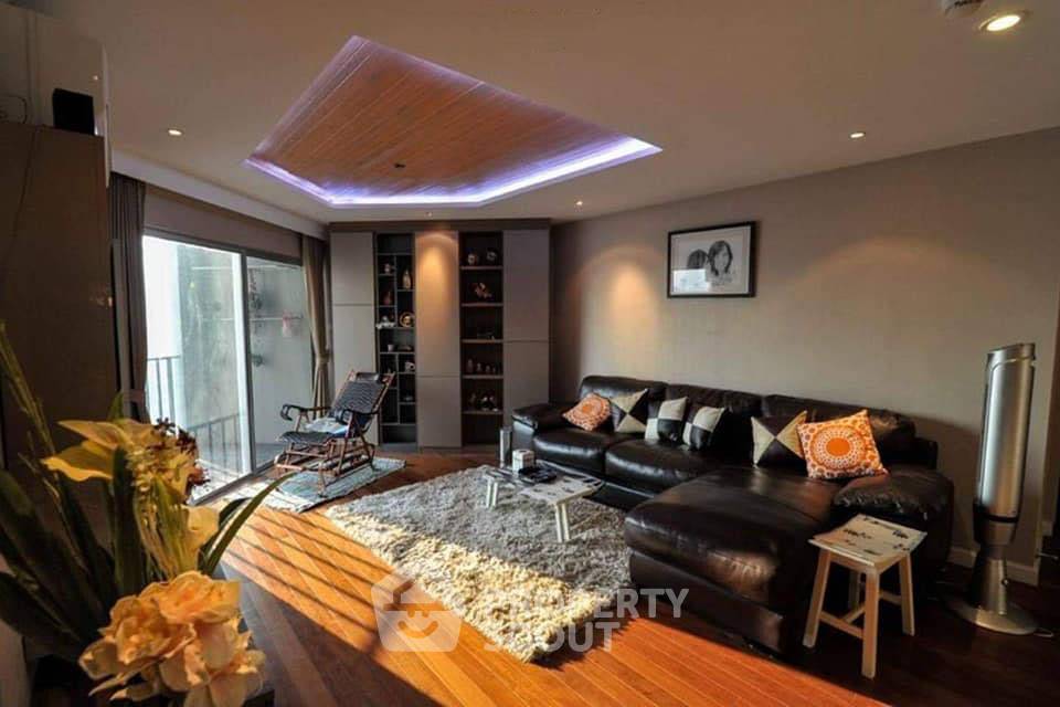 picture 2-BR Condo at Belle Grand Rama 9 near MRT Phra Ram 9 (ID 423341) - 1/9