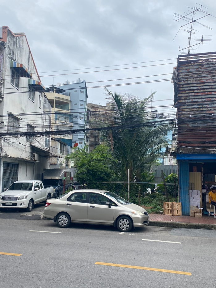 picture 🌟 Prime Vacant Land for Rent in the Heart of Yaowarat! 🚧✨ 200 Sq. Wah on Mittraphan Road - 3/16