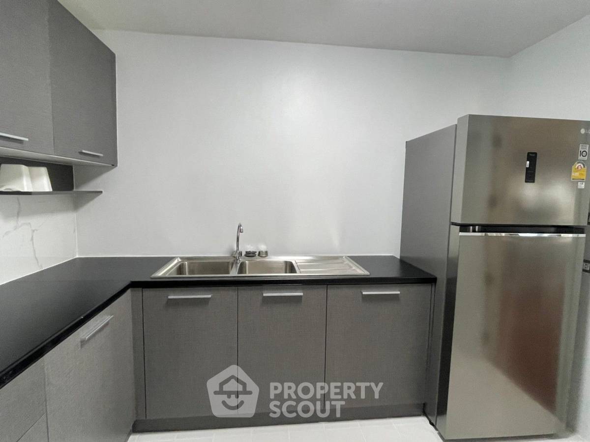 picture 2-BR Condo at Central City East Tower in Bang Na Nuea (ID 939368) - 4/14