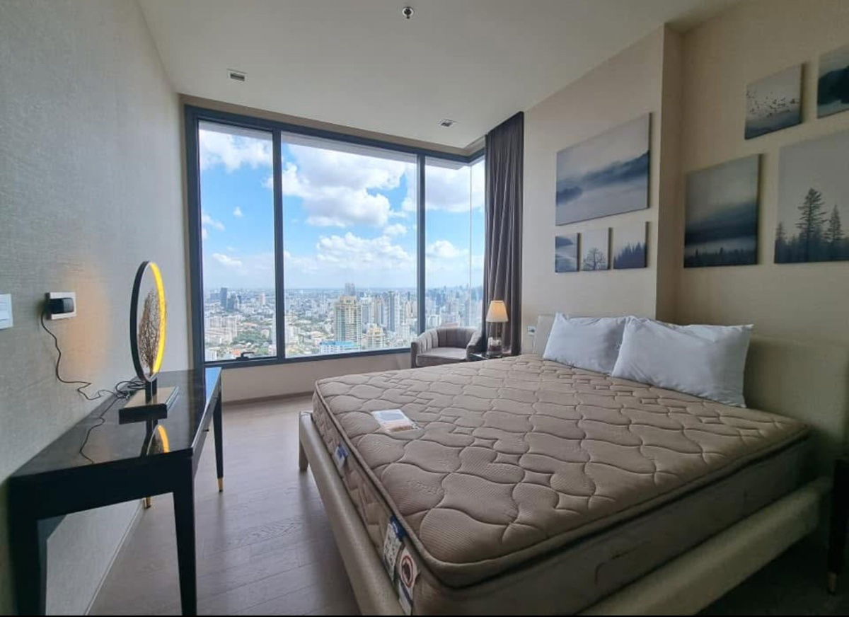 picture The ESSE                      Asoke  - 4/8