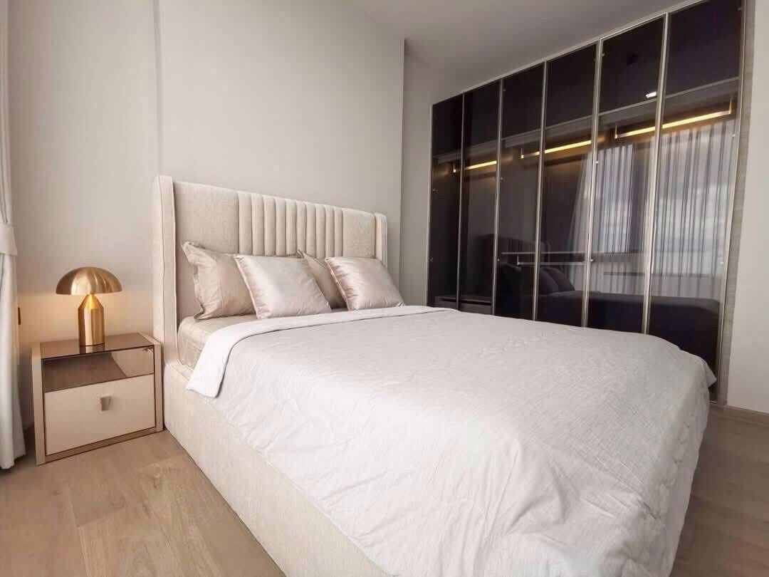 picture The Crest Park            Residences  - 5/9