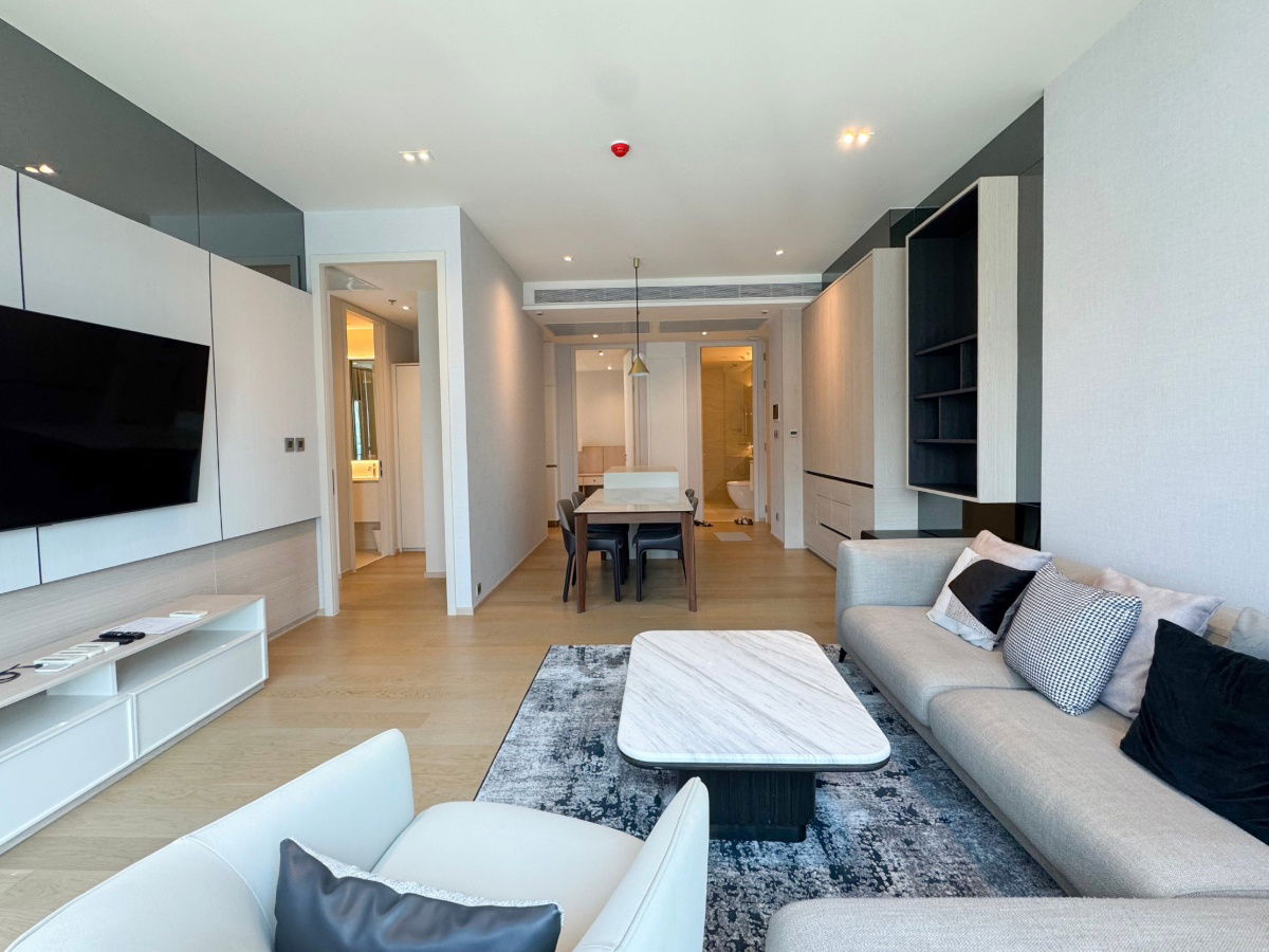 picture ♦ Prime Location ♦ 10++ Floor 90.76 sq.m. 2 Beds | Condo near BTS Thonglor 190 m., Major Cineplex Sukhumvit 550 m., Big C Ekkamai 1.6 km. - 3/20