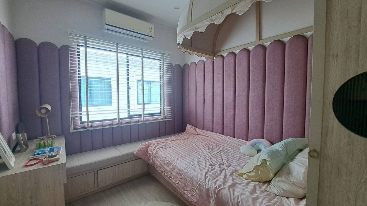 picture For sale: Model Semi-detached house,  in front of clubhouse!!! Modern Loft style, Siri Place project, Pracha Uthit 90 - 9/13
