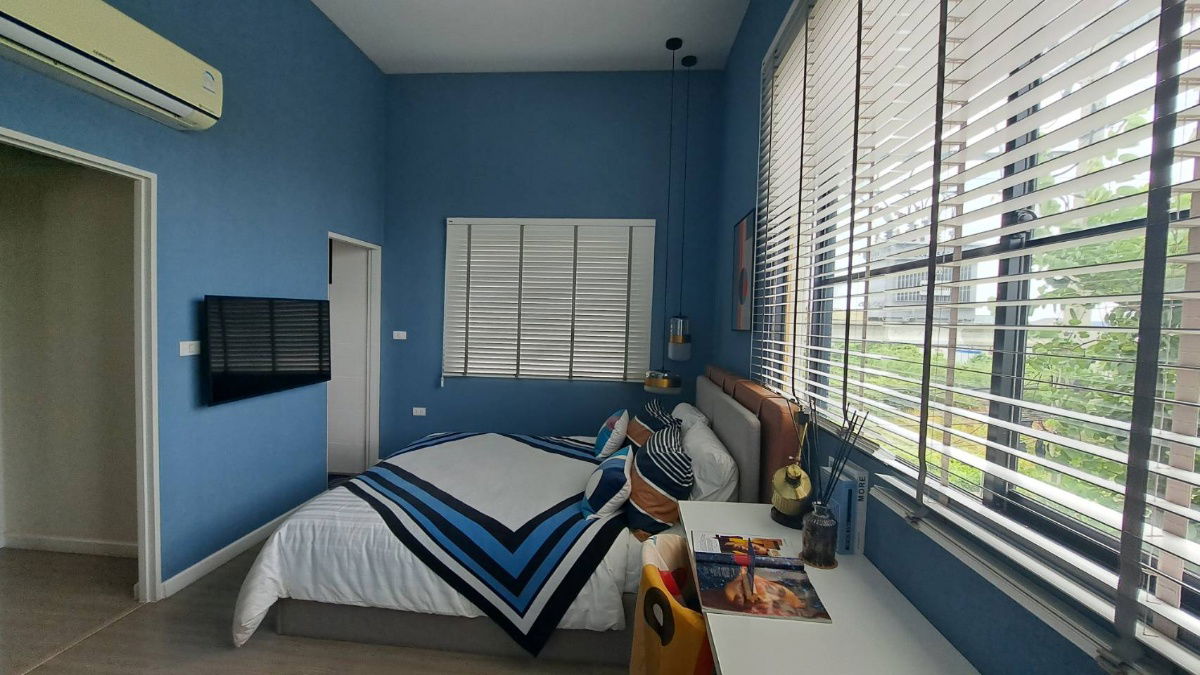 picture For sale: Model home, townhouse in front of clubhouse!!! Modern Loft style, Siri Place project, Pracha Uthit 90 - 9/11