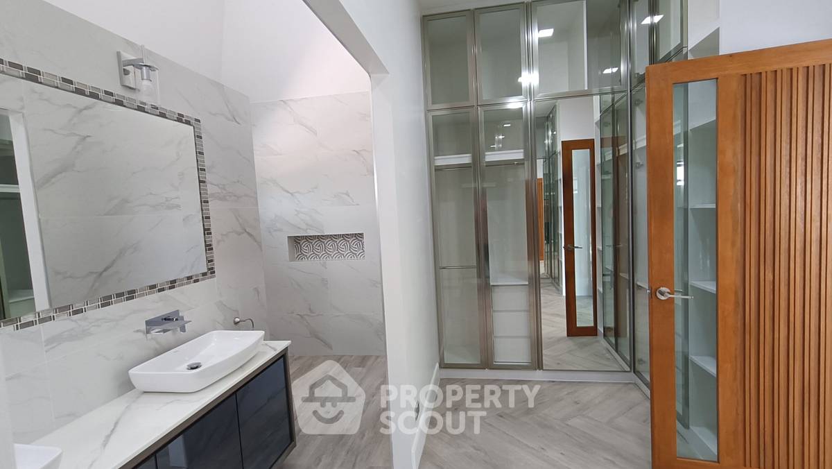 รูป วิลล่า 4-ห้องนอน ใน ทับใต้ (ID 2003889) - รูปที่ 16/27