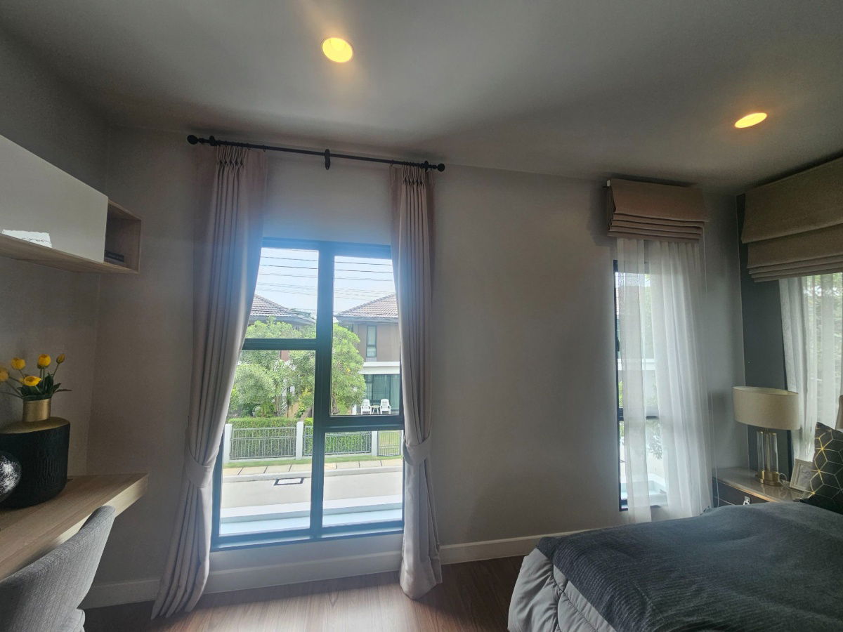 รูป งดงาม {เหมาะทั้ง ลงทุน หรืออยู่เอง} ขายบ้านพร้อมเฟอร์นิเจอร์  4 ห้องนอน   🏡📍 สะดวก BTSสถานีคูคต  ติดถนนลำลูกกา [ เศรษฐสิริ วงแหวน-ลำลูกกา ] - รูปที่ 20/24