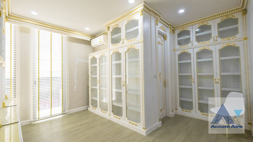 picture 🔼🔽 AccomA 📩  European Classic-Style Luxury Home (AA35121) - 5/20