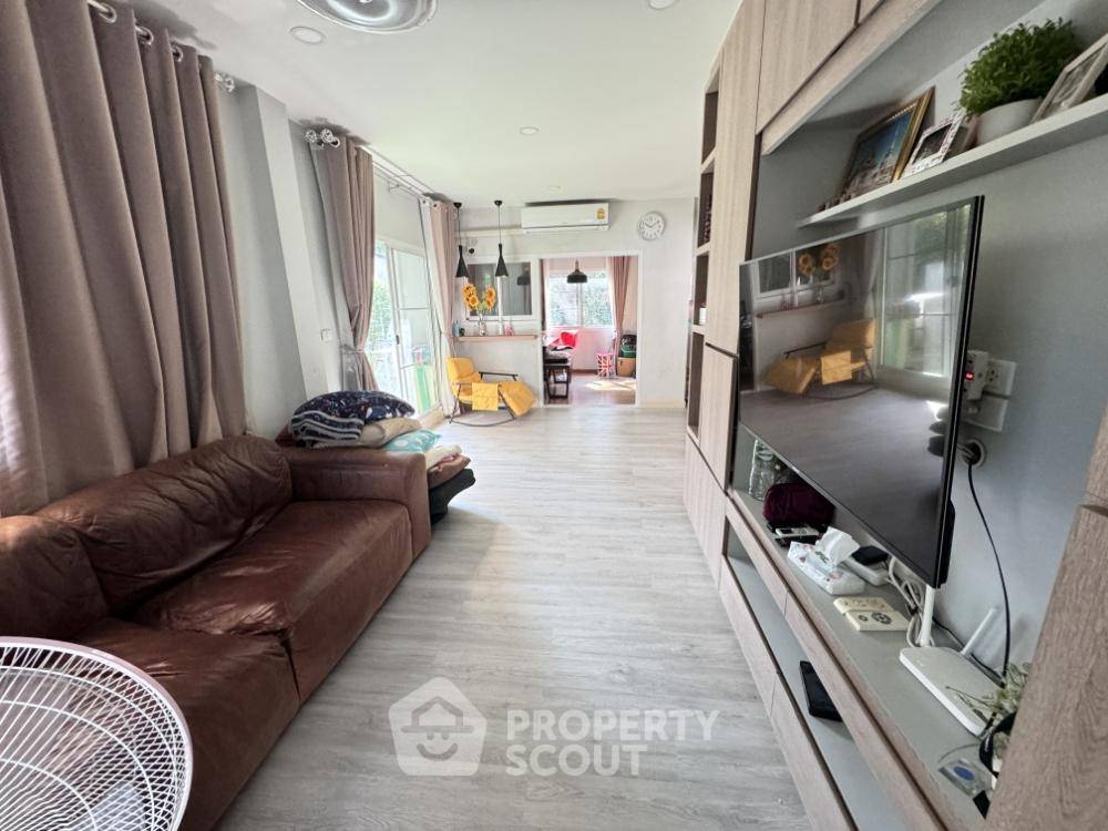 picture 3-BR House at Centro Ramindra 109 in Bang Chan (ID 1510389) - 6/16