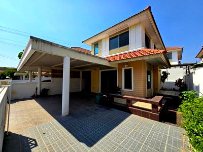 บ้านแฝดให้เช่า : ให้เช่าบ้านแฝด ม.เฮ้าส์ออฟคานารี สวนเสือ ศรีราชา, ชลบุรี