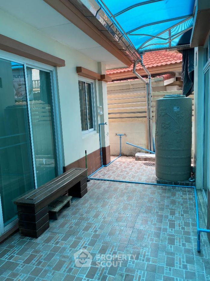 รูป บ้าน 5-ห้องนอน ที่ ลัดดารมย์ อิลิแกนซ์ ราชพฤกษ์-รัตนาธิเบศร์ ใน อ้อมเกร็ด (ID 1521497) - รูปที่ 11/14
