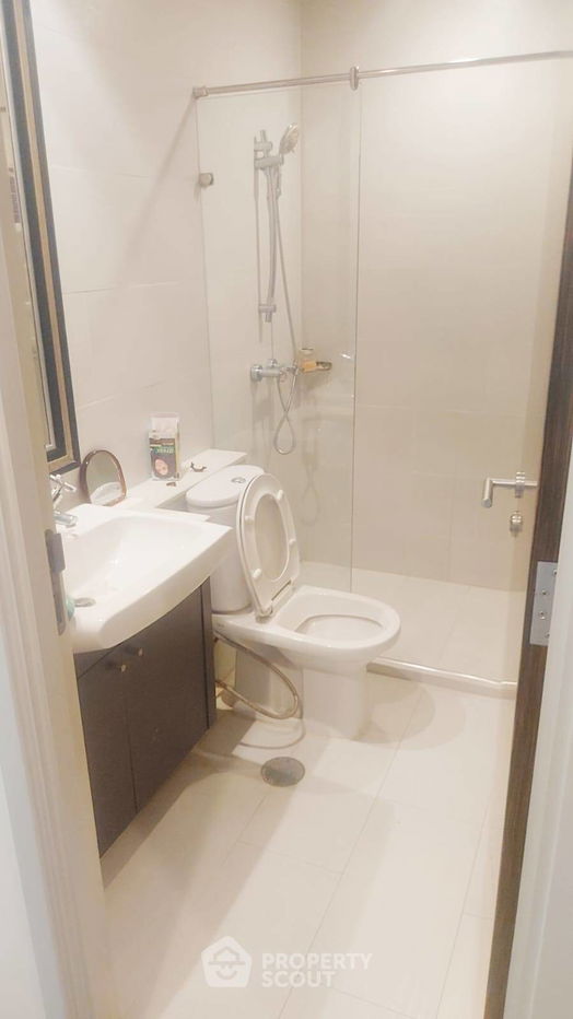 picture 3-BR Condo at Watermark Chaophraya near BTS Krung Thon Buri (ID 2035835) - 17/17