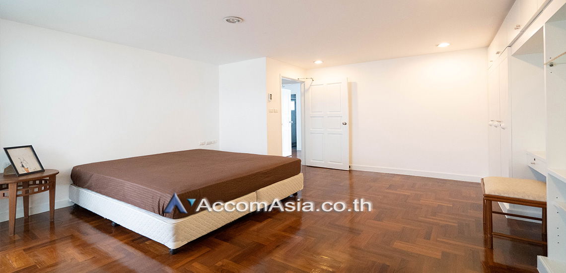 รูป 🔼🔽 AccomA 📩  Spacious house with light wood interiors and natural lighting in Sathorn (AA20501) - รูปที่ 9/19