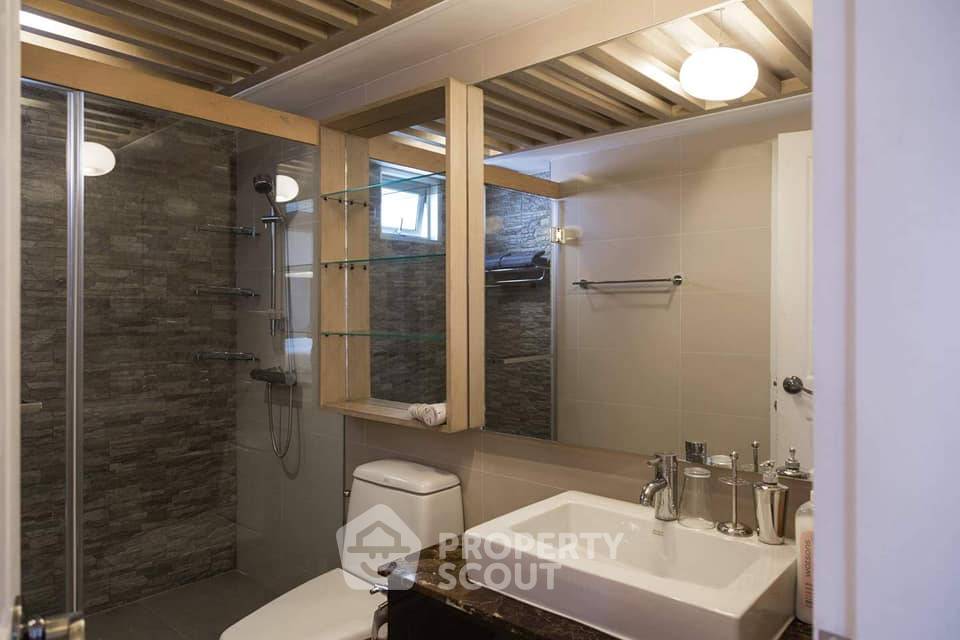 picture 2-BR Condo at Belle Grand Rama 9 near MRT Phra Ram 9 (ID 423341) - 4/9