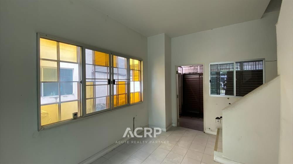picture Shophouse for sale, 2 booths, Town Plus Pracha Uthit, quality from Sansiri, good location - 12/20