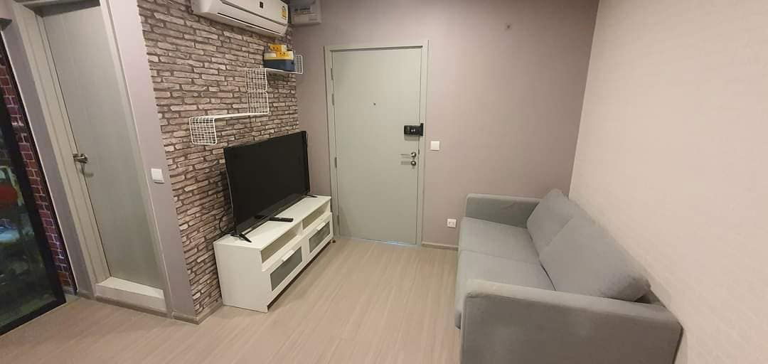 รูป เช่า ให้เช่า Aspire Asoke-Ratchada ชีวิตคนเมือง..ง่ายแค่ก้าวเดียวถึงรถไฟฟ้า ใกล้ office ใกล้เซ็นทรัลพระราม 9  อยู่ก็สบาย ส่วนกลางดี Line ID: @951qfbfi - รูปที่ 1/12