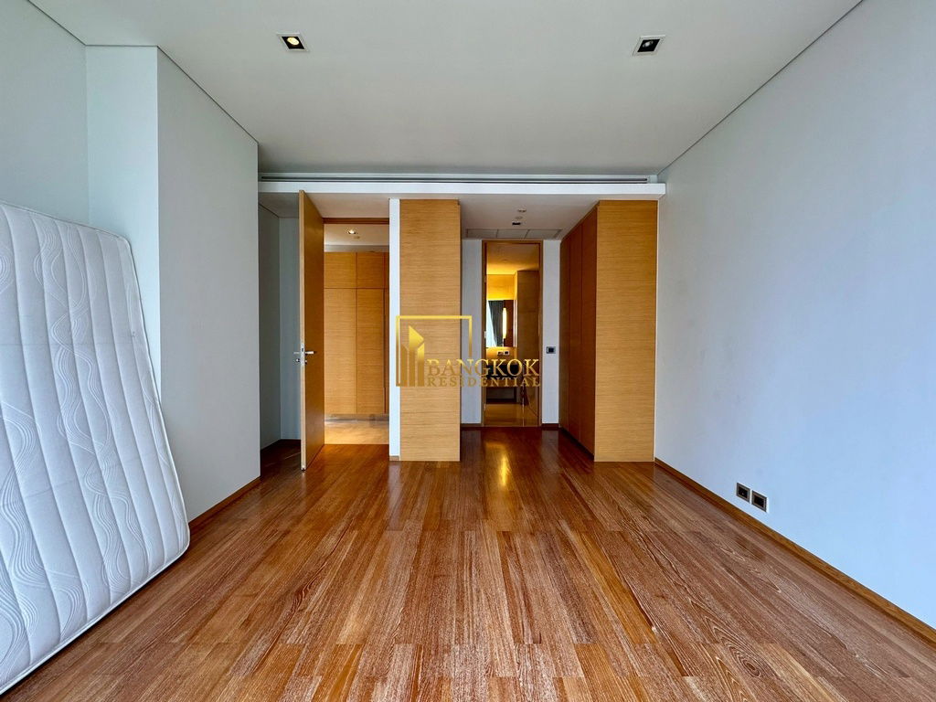 รูป Saladaeng Residences | Modern 2 Bedroom Condo For Rent - BR5593CD - รูปที่ 10/31