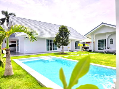 Houses for sale Chonburi : For sale Baan Suansuwatthana 12.9 million