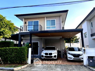 Houses for sale Bangkok : 3-BR House at Centro Ramindra 109 in Bang Chan (ID 1510389)