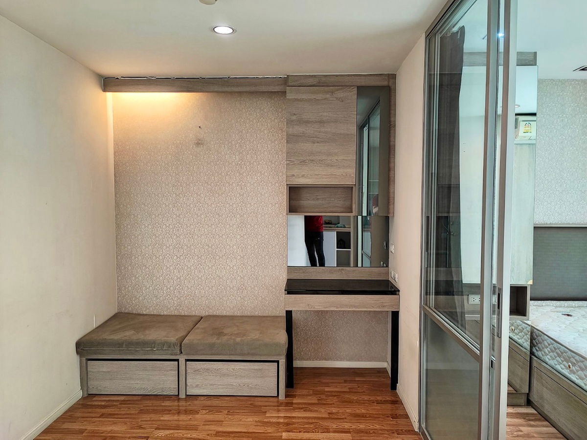 รูป ขายคอนโด ห้อง Build-in ลุมพินี ศรีบูรพา (LS0003) - รูปที่ 9/11