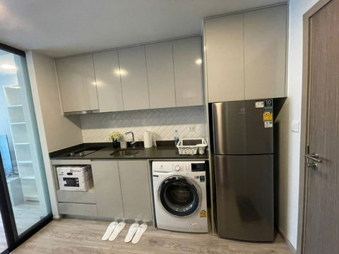 For rent, pet-friendly condo, Maestro 14 Siam - Ratchathewi, near Chulalongkorn University, Satit BTS Ratchathewi,Triam Udom Suksa, ID: @951qfbfi