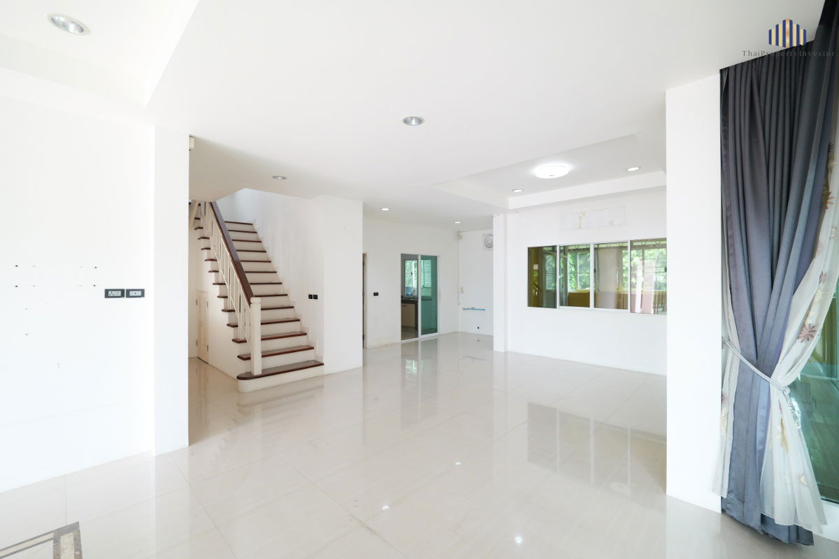 picture For Sale: Single Detached House, 73.4 sq.w. (293.6 sq.m.) in Laddaville 1-2 Village, located on Ban Kluai - Sai Noi Road, Phimonrat,  - 4/24
