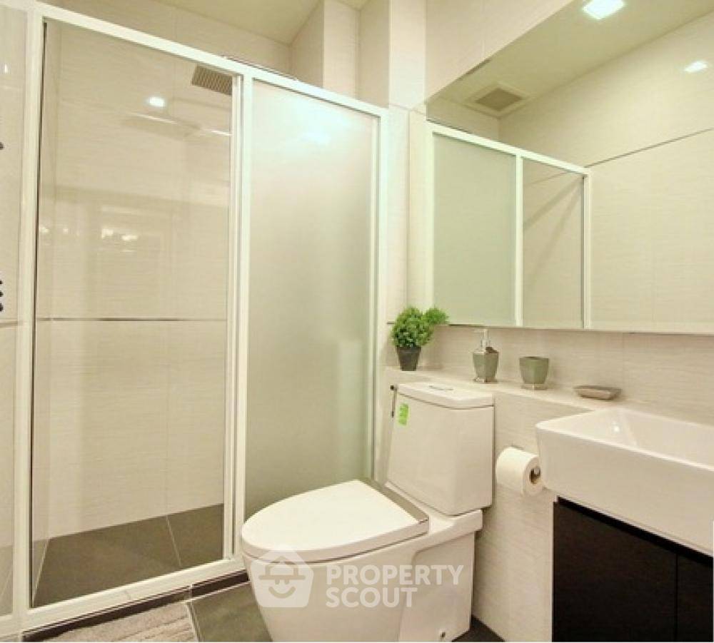 picture 2-BR Condo at The Metropolis Samrong Interchange near BTS Samrong (ID 888479) - 13/24