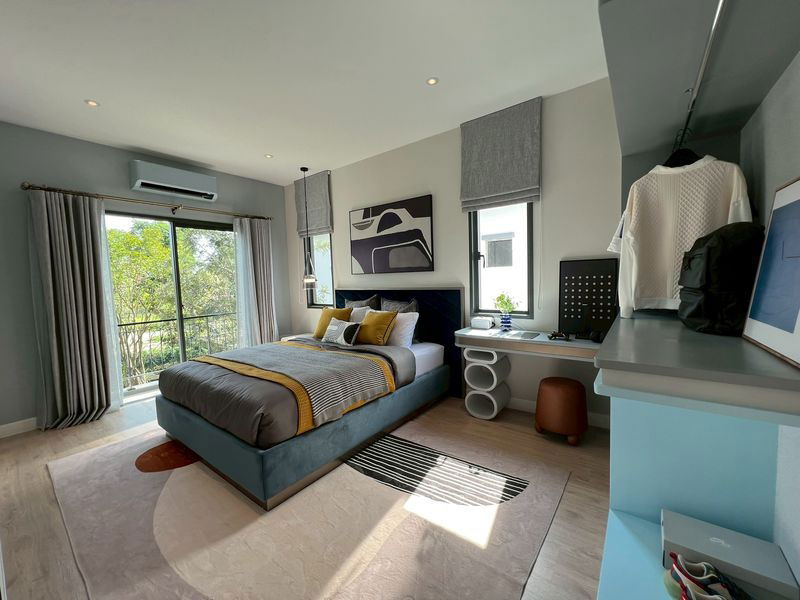 picture Single house near the airport, ready to move in, 280 sq m, 3 parking spaces - 16/21