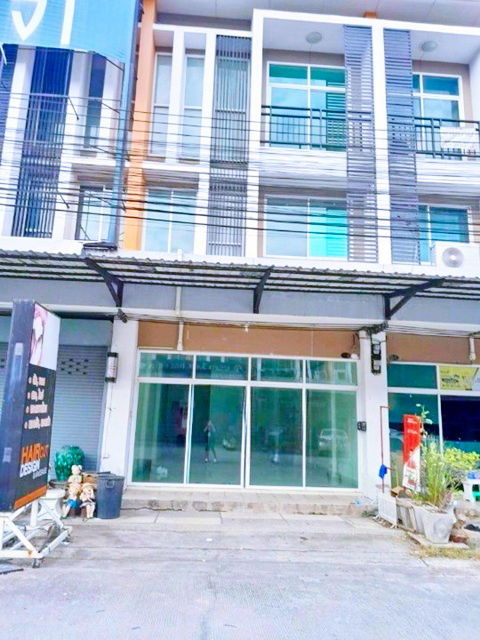 picture LatSawai LamlukKa District BTS Khu Khot 3.1km. For rent 3-storey townhouse 19sq.wa. 230sq.m. SaiMai - 2/8