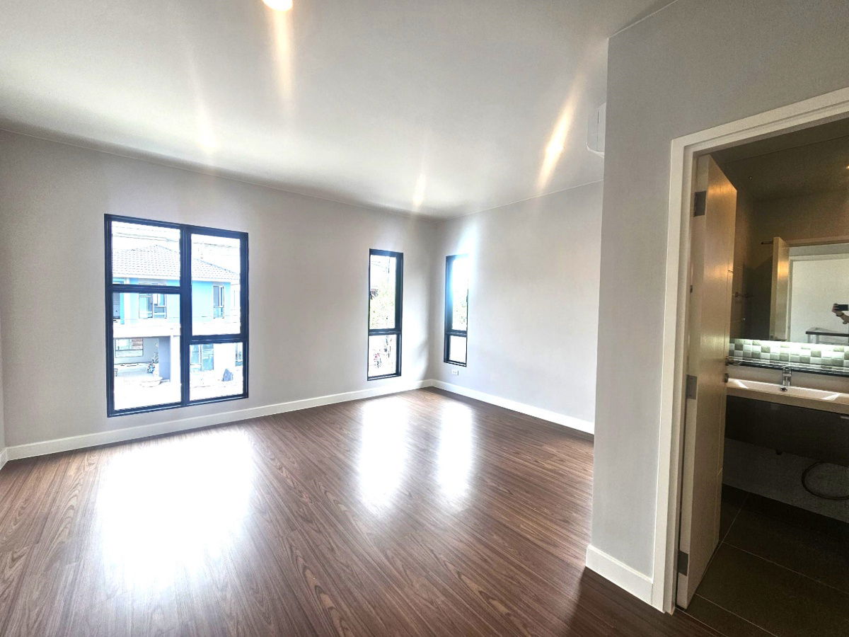 รูป 💰เลขดี 87 84 💰 เศรษฐสิริ วงแหวน-ลำลูกกา 🏡✨" แล้ว บ้านเลขที่นี้อาจส่งเสริมให้ผู้อยู่อาศัยมีความสุข มีเงินใช้ และมีความมั่นคงในหน้าที่การงาน  - รูปที่ 19/22