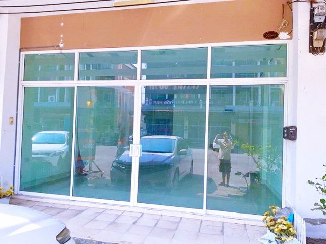 picture LatSawai LamlukKa District BTS Khu Khot 3.1km. For rent 3-storey townhouse 19sq.wa. 230sq.m. SaiMai - 5/8