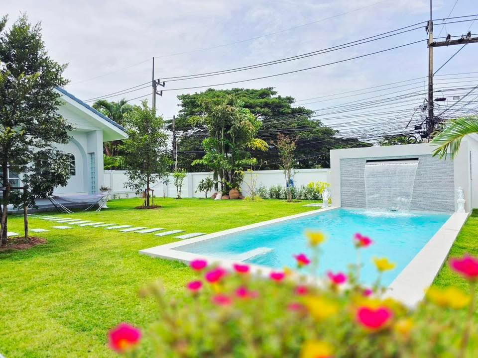 picture For sale Baan Suansuwatthana 12.9 million - 17/51