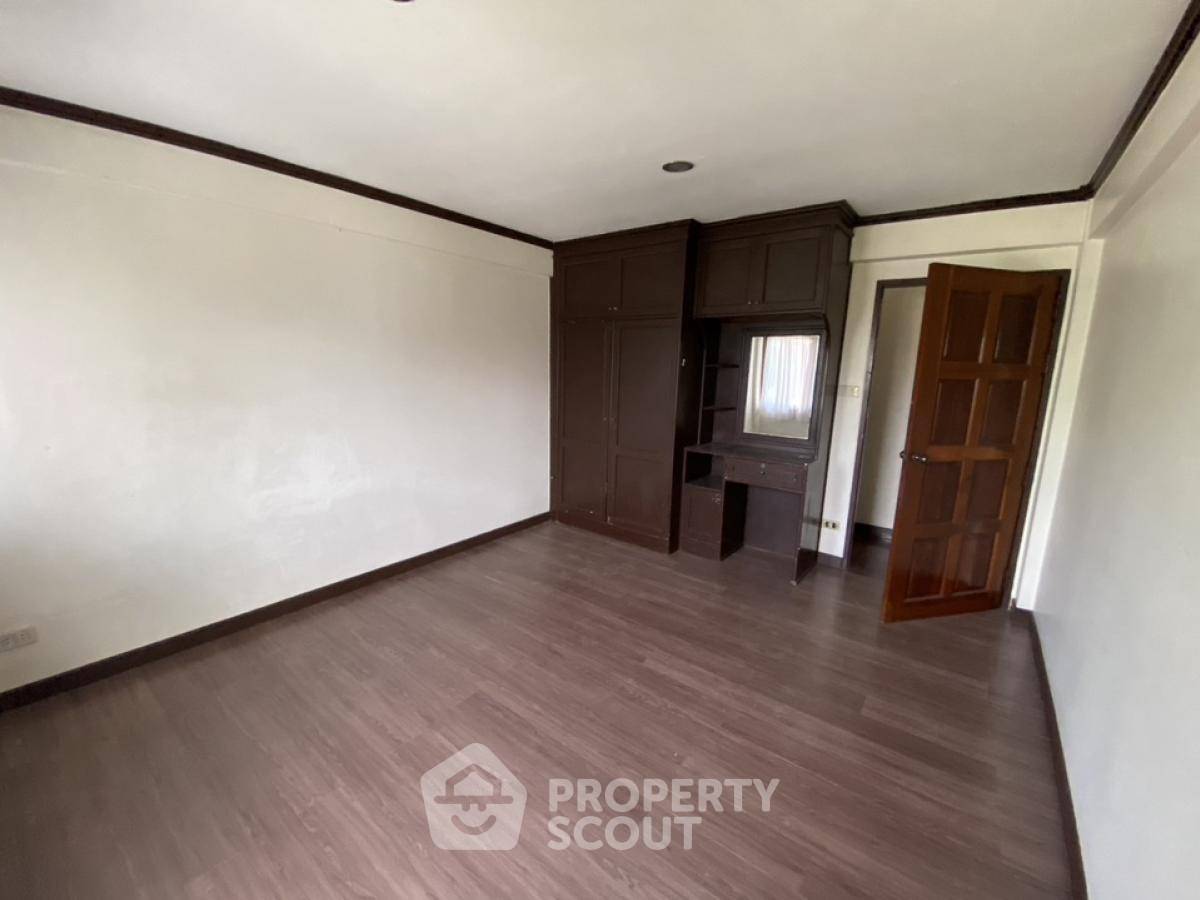 รูป บ้าน 3-ห้องนอน ใกล้ พัทยาตะวันออก (ID 1705493) - รูปที่ 4/4