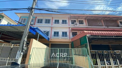 3-Storey Commercial Building for Sale, Location on Pracha Uthit