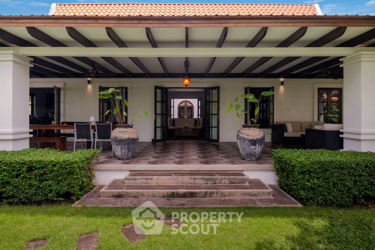 picture 5-BR Villa in Nong Kae (ID 1762373) - 7/11