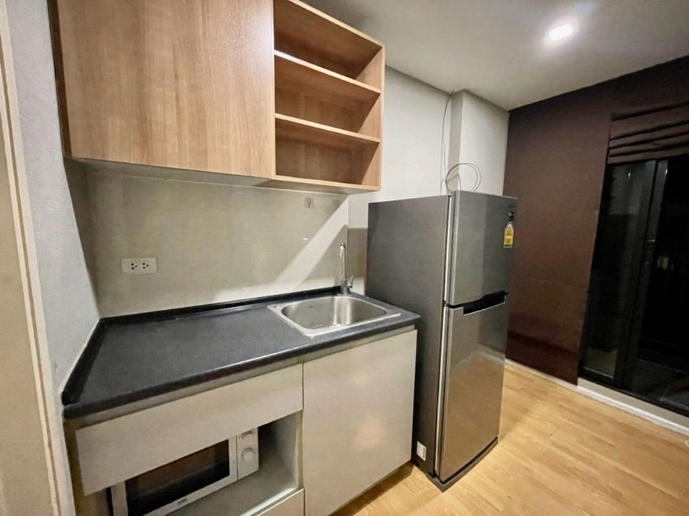 picture Code: KJ7854  for rent D Mura Ratchayothin // Line ID: @kjcondo (with @) // - 9/18