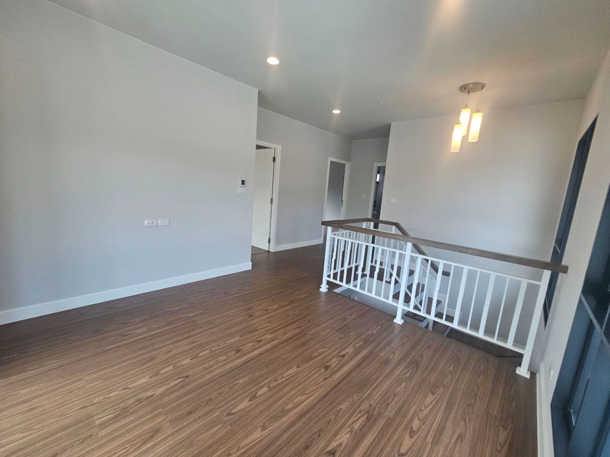 รูป 💰เลขดี 87 84 💰 เศรษฐสิริ วงแหวน-ลำลูกกา 🏡✨" แล้ว บ้านเลขที่นี้อาจส่งเสริมให้ผู้อยู่อาศัยมีความสุข มีเงินใช้ และมีความมั่นคงในหน้าที่การงาน  - รูปที่ 16/22