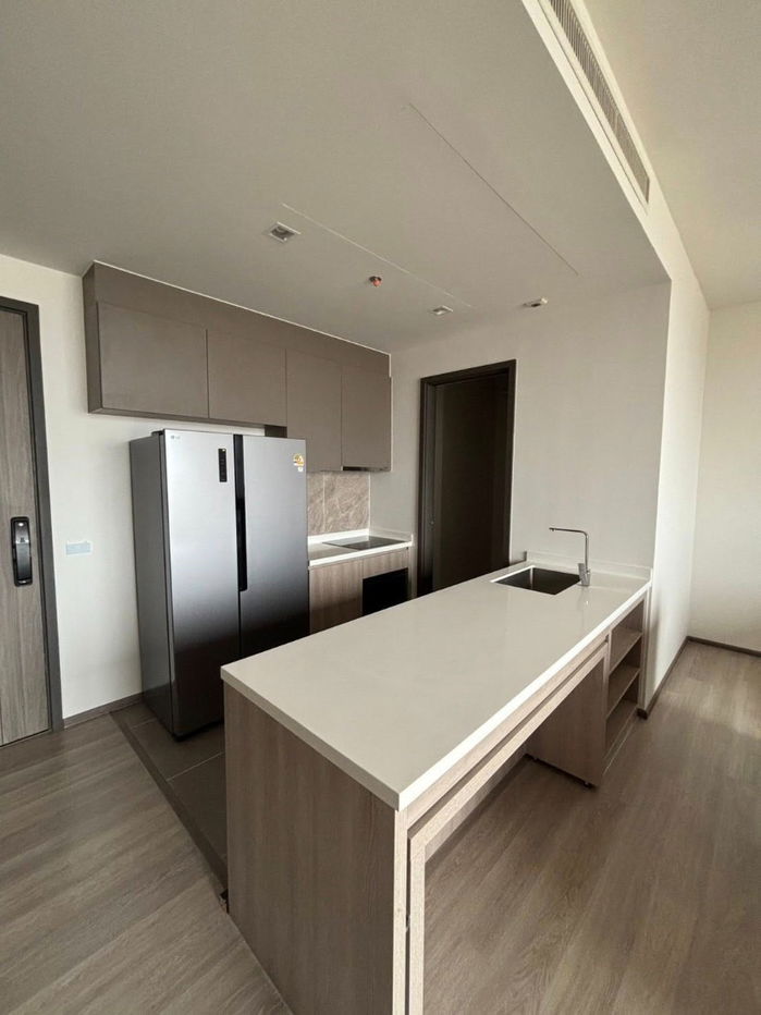 picture Condo for rent: The Rhythm Charoenkrung Pavillion, near BTS Saphan Taksin, 110,000 baht, property code: RS1041 - 13/22